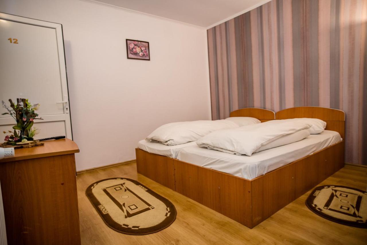 Hotel Marion Poiana Dumbraveni  Exterior photo
